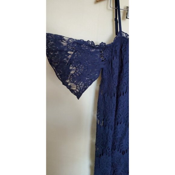 Love Fire Blue Lace Cold Shoulder Dress Lined M - Picture 8 of 16